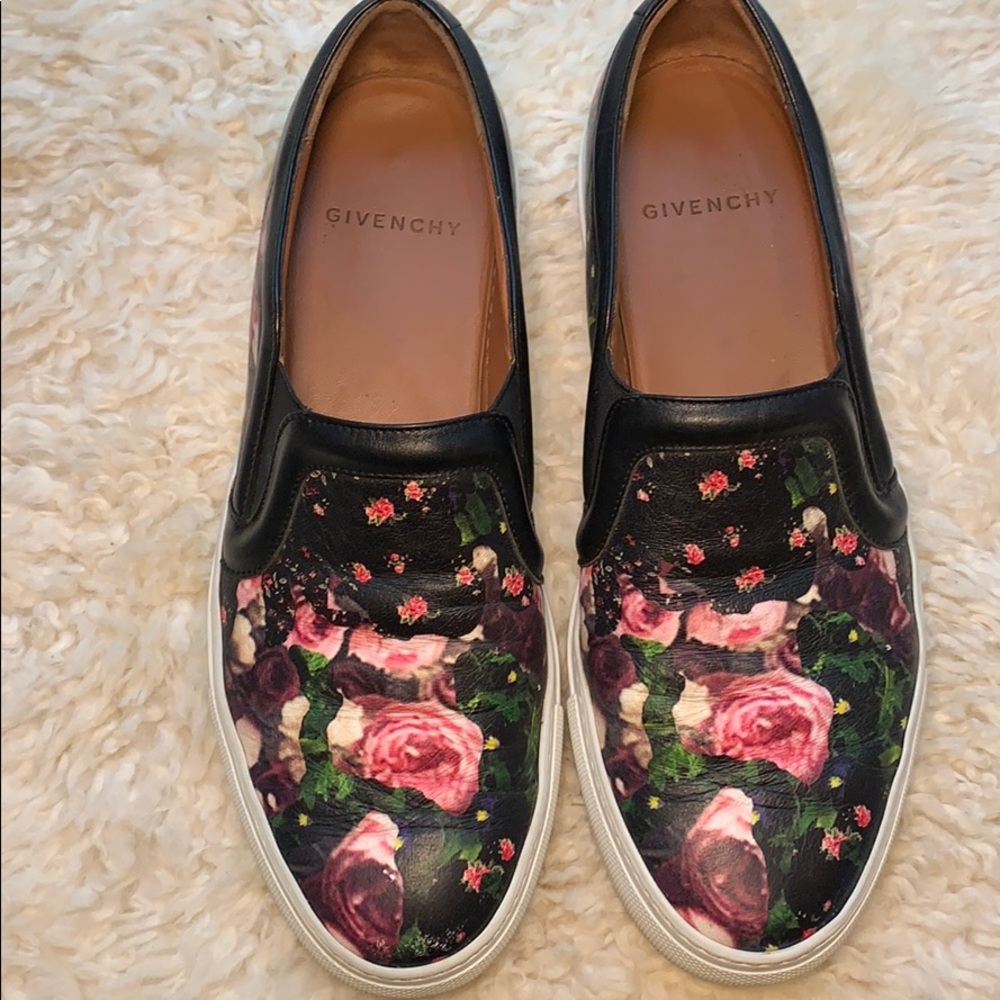 Givenchy Black Floral Slip-On Sneakers - Picture 5 of 7